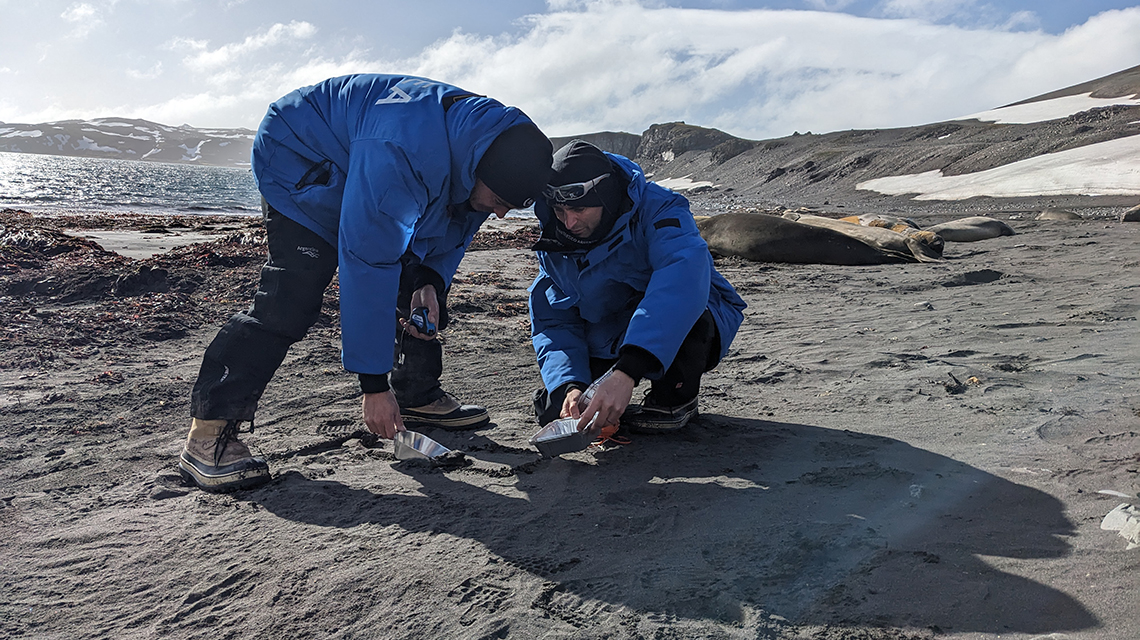 antarctica-1140x640.jpg