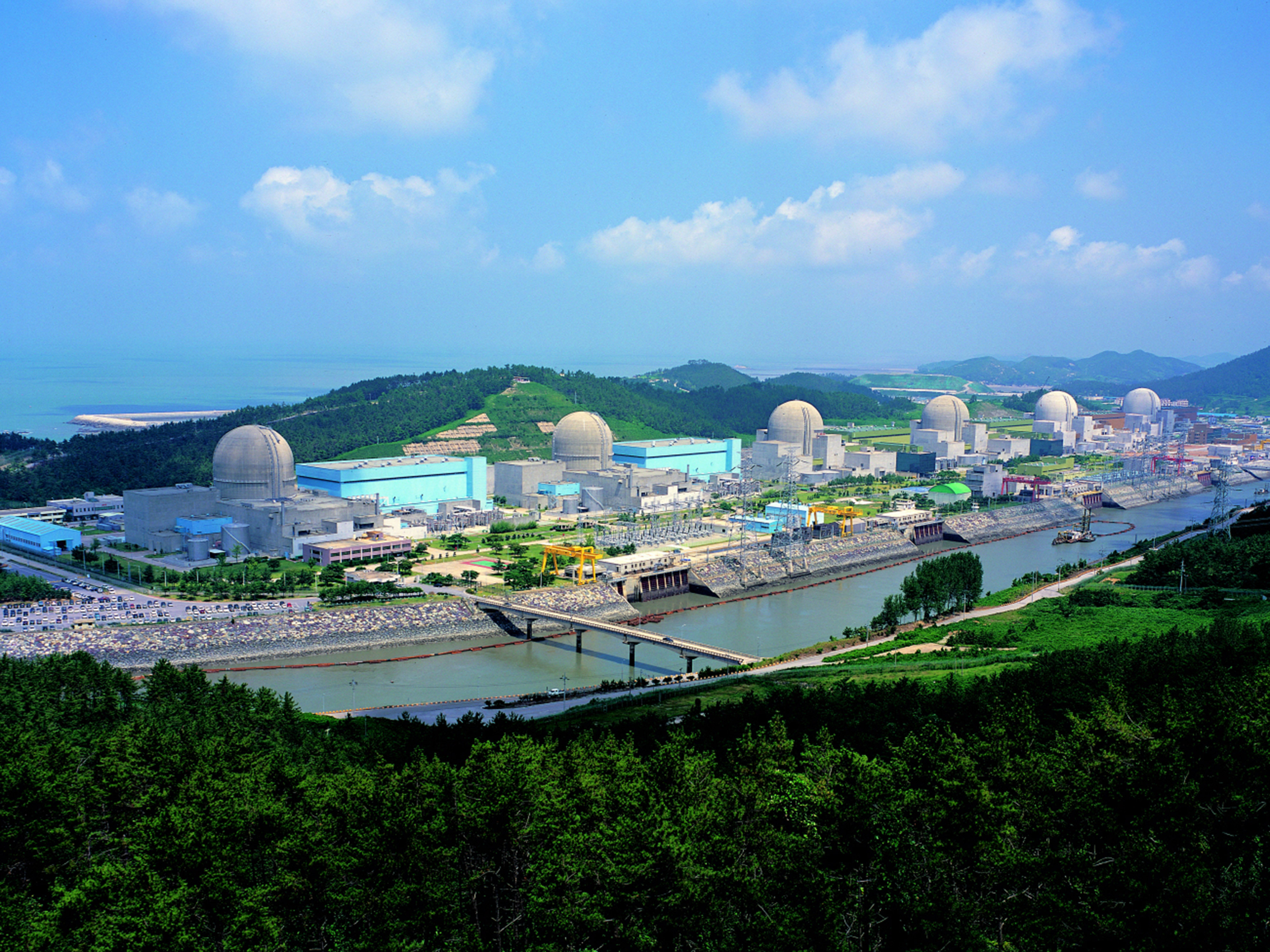 fast_reactors.jpg