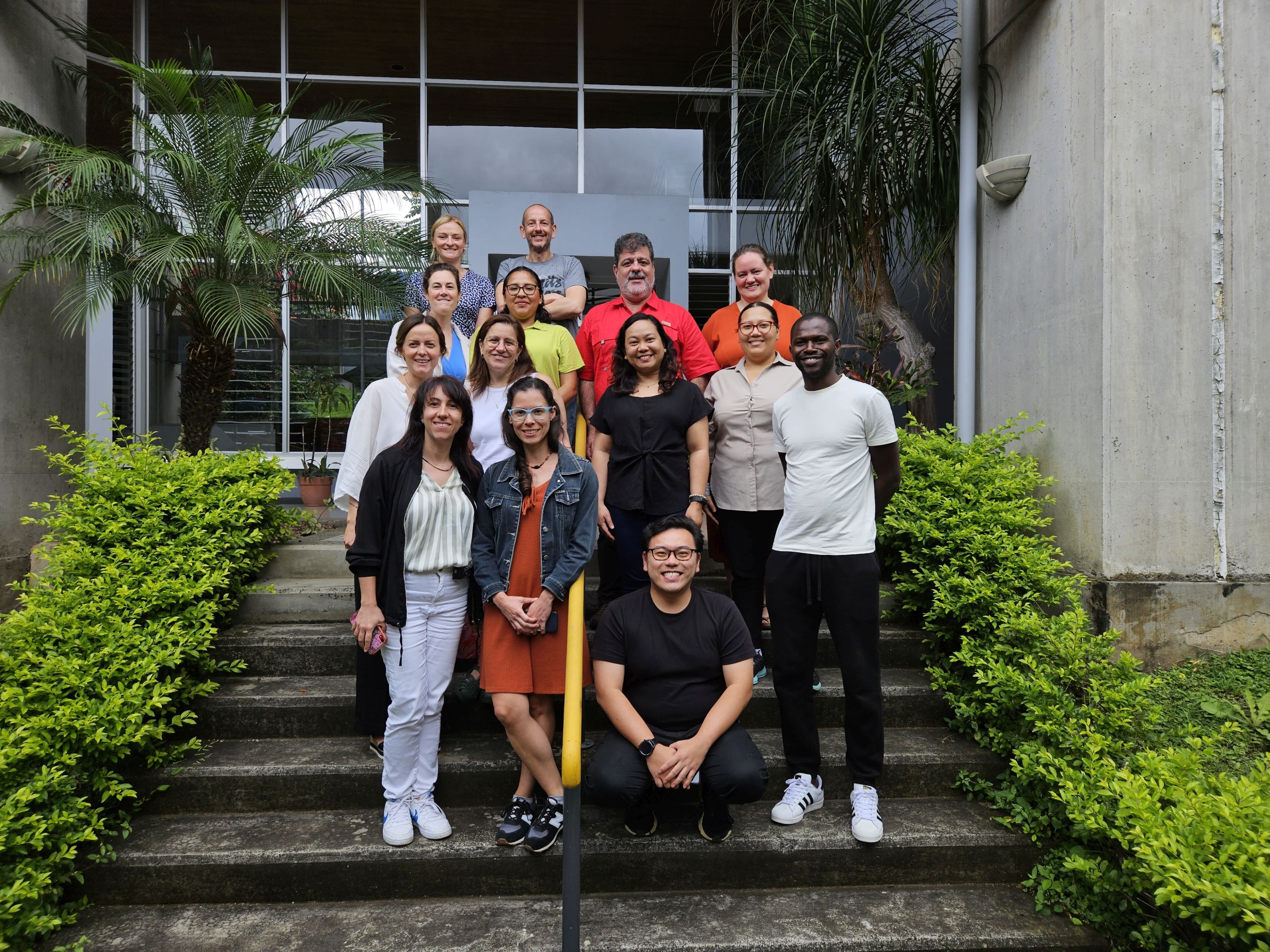 group_photo_2_resized.jpg