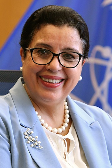 mokhtar-360x540.jpg