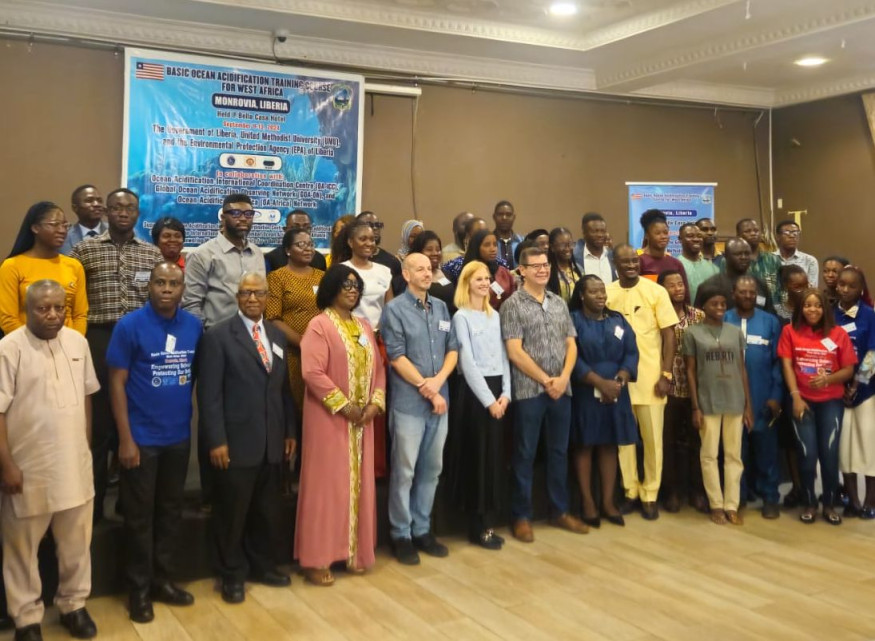 pic-2-liberia-group-photo_resized.jpg