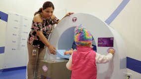 IAEA Partners with Prominent US Research Hospital to Tackle Childhood Cancers in Developing Countries 