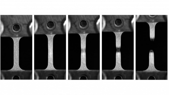Tensile test performed in a SS-J3 F82H-BA12 specimen (Image: IAEA)